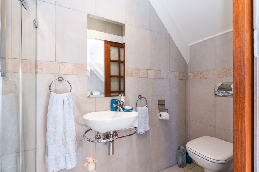 3 Bedroom Property for Sale in Pinelands Western Cape